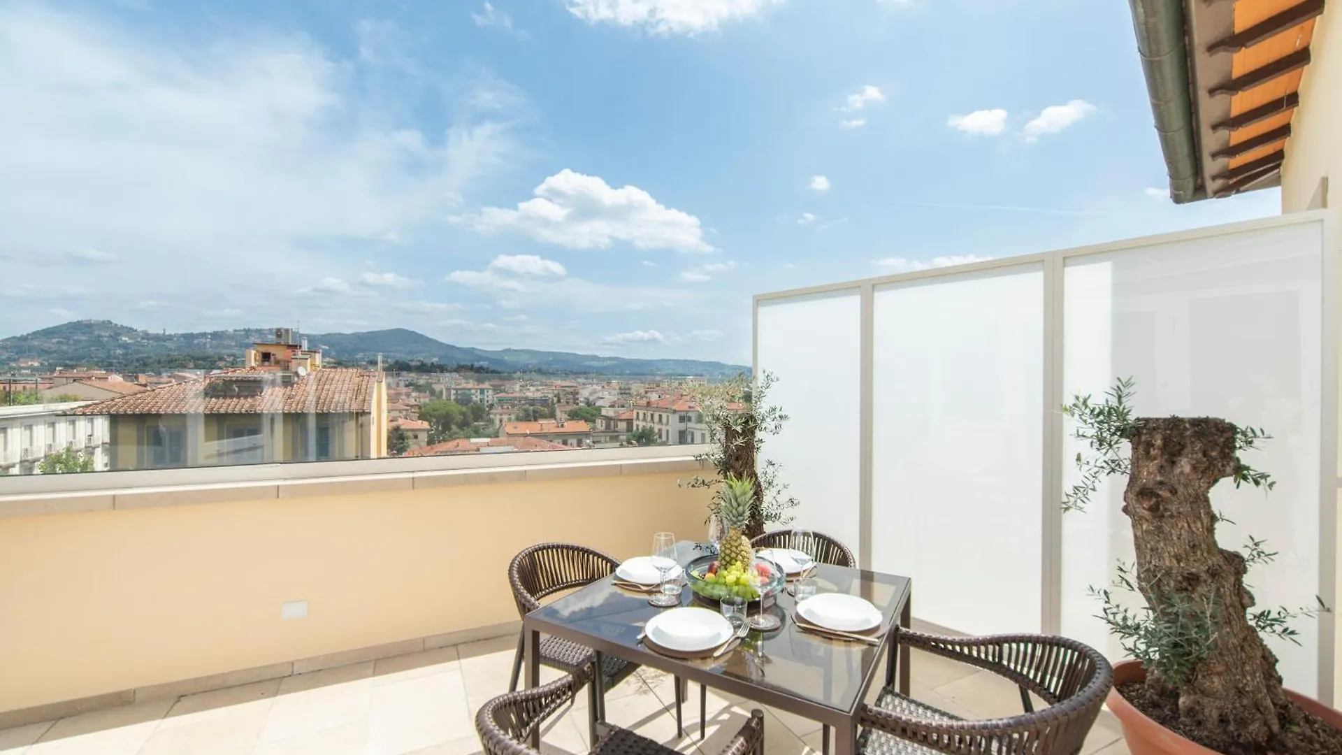 Penthouse With Terrace Over Florence 0*,  Italië